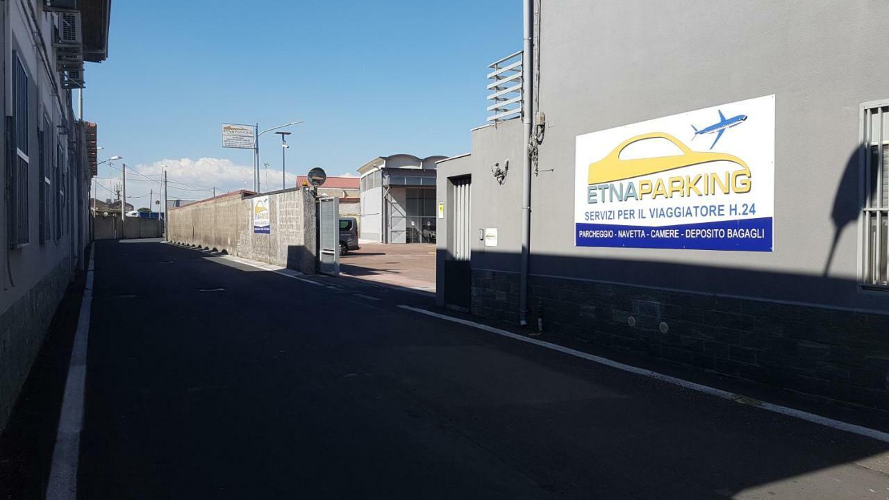 Etna Parking CTA